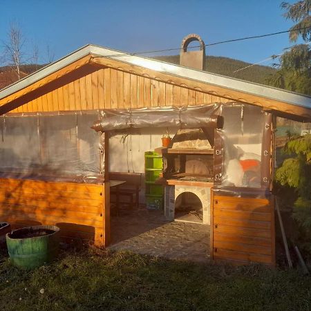 Къща За Гости Дани Govedartsi Exterior photo